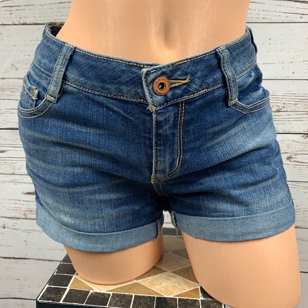 Arizona Jeans Mid-Rise Cuffed Jean Shorts